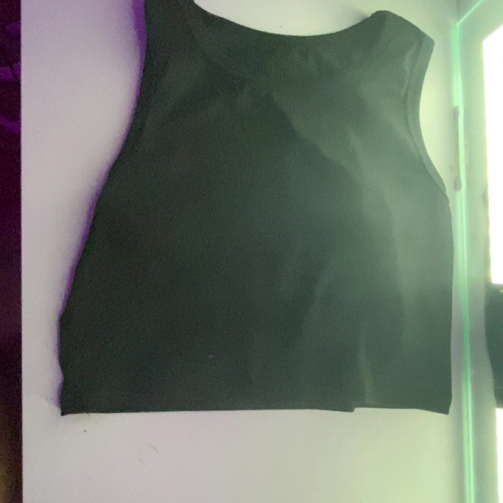 Black Sleeveless Women's Top